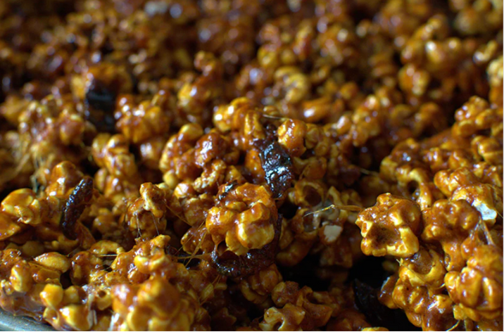 Summer Entertaining Series: Spicy Caramel Bacon Popcorn