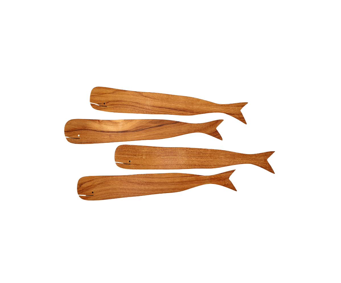 Teak Wood Whale Spreaders, Set of 4