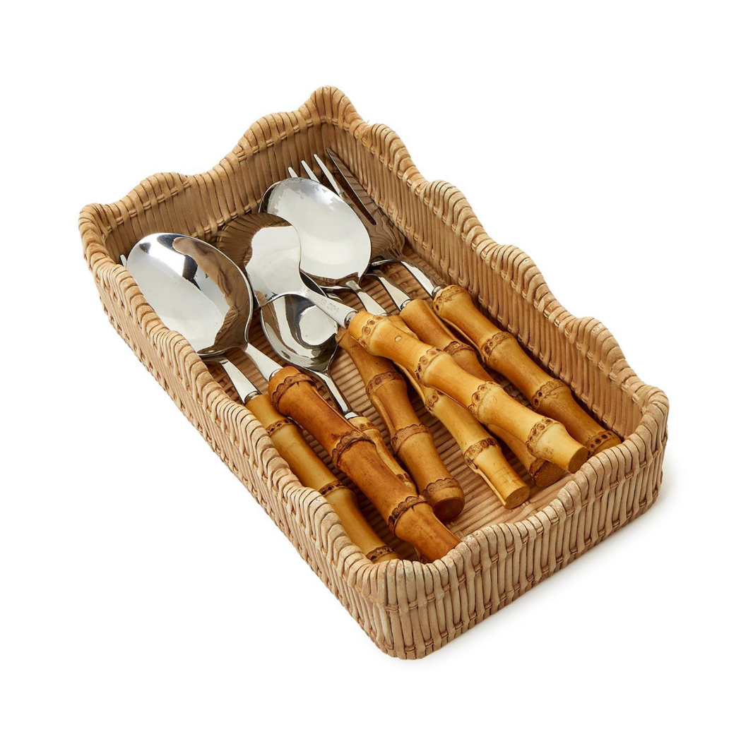 Scalloped Edge Resin Basket Weave Guest Napkin, Towel, or Utensil Holder