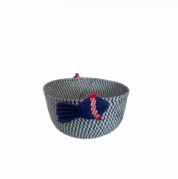 Handwoven Iraca Fish Basket