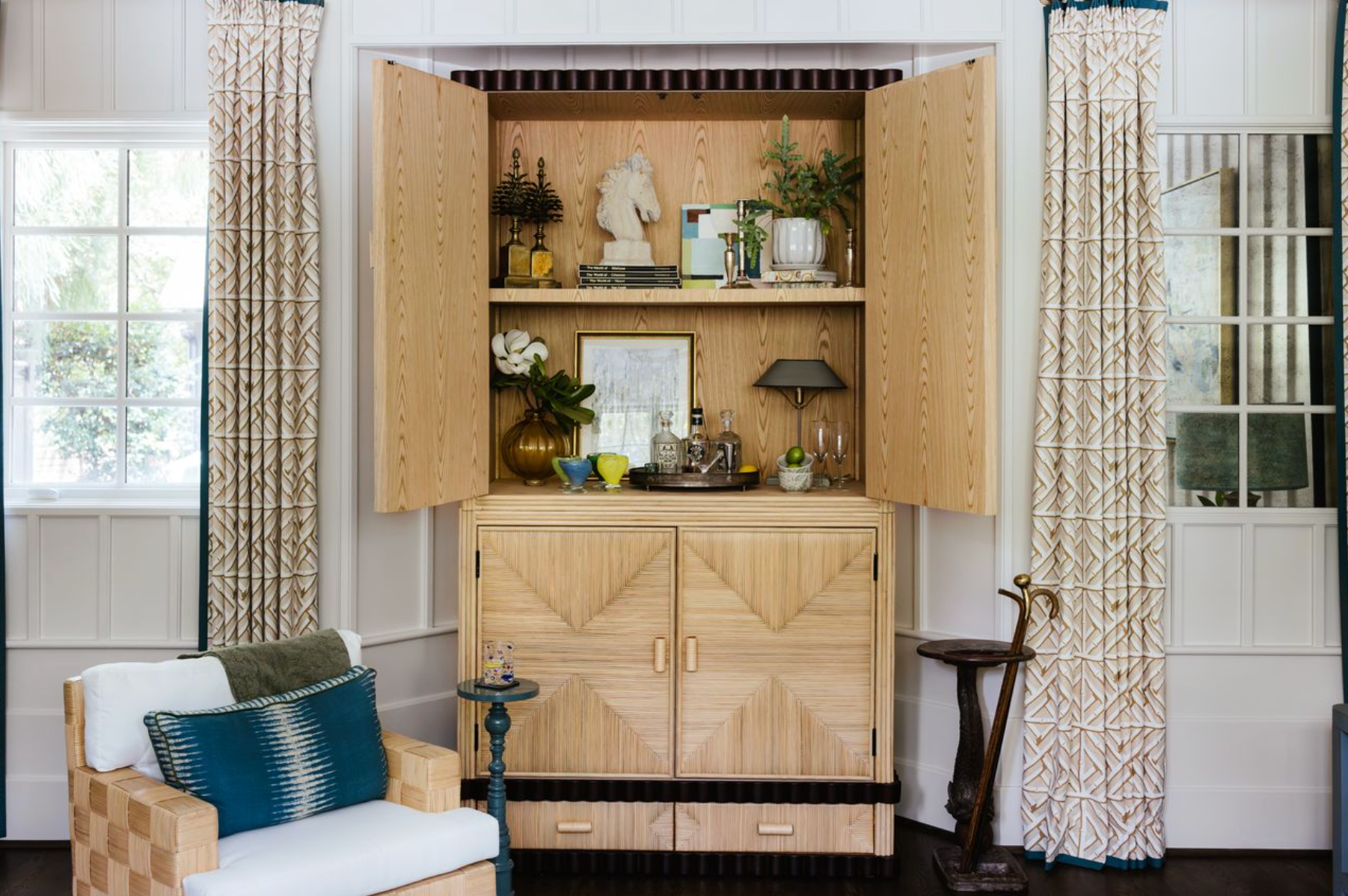 Memoire Design™ X Danielle Rollins Johnny Barmoire