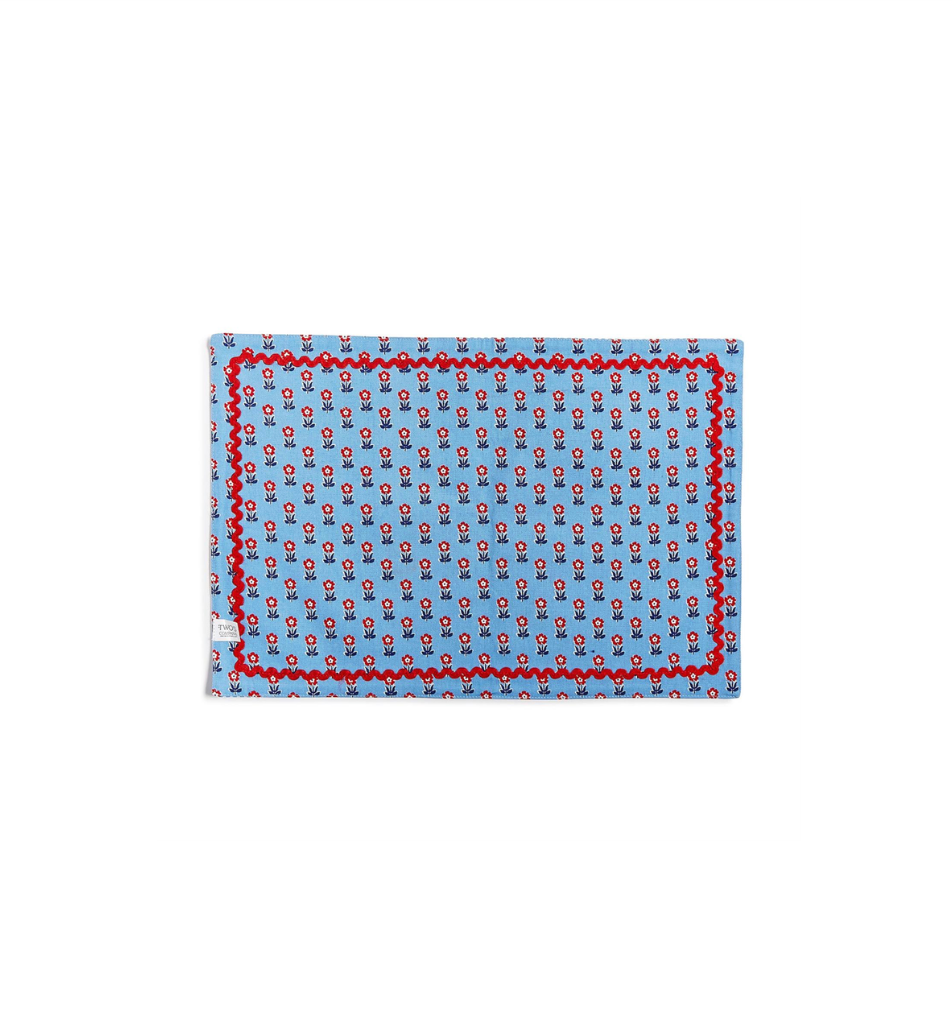 Red, White and Bloom Double-Sided Fabric Placemat, Set of 4