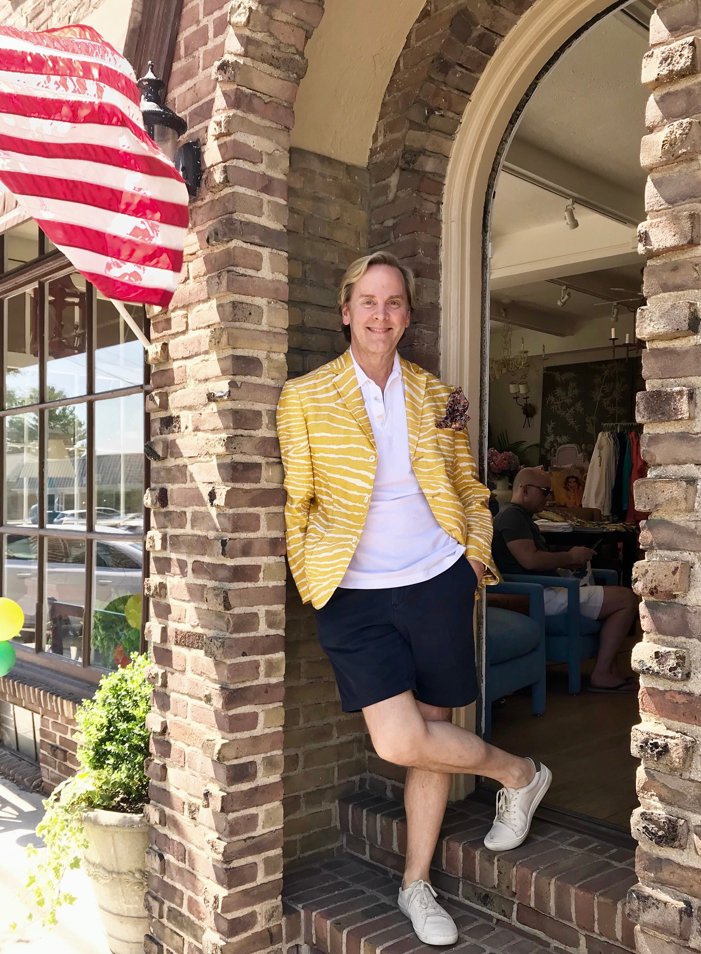 Billy Blazer in Le Zebre - Danielle D Rollins