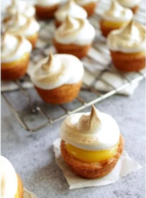 Summer Entertaining Series: Lemon Tartlets with Meringue Caps