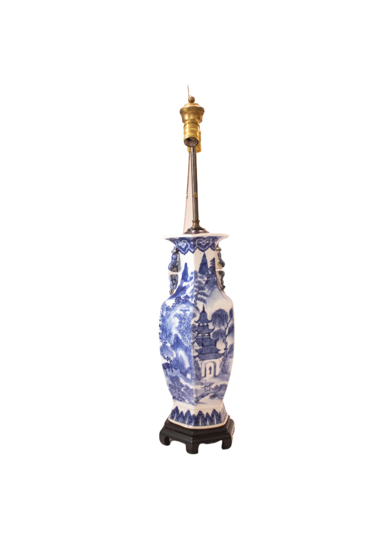 Vintage Chinoiserie Lamp