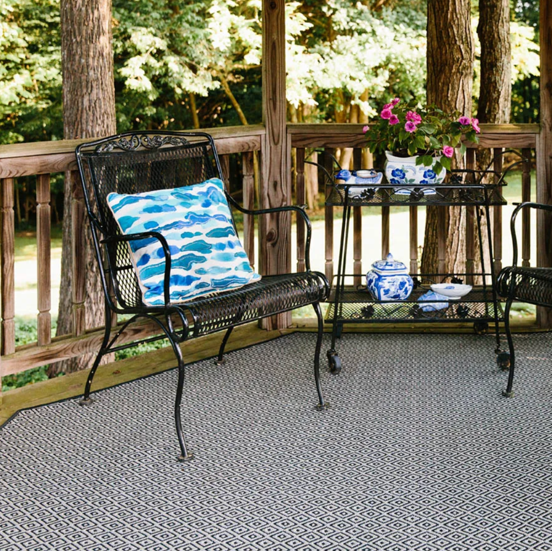 Spring Special Dannielle Rollins Selected Black Diamond Rug