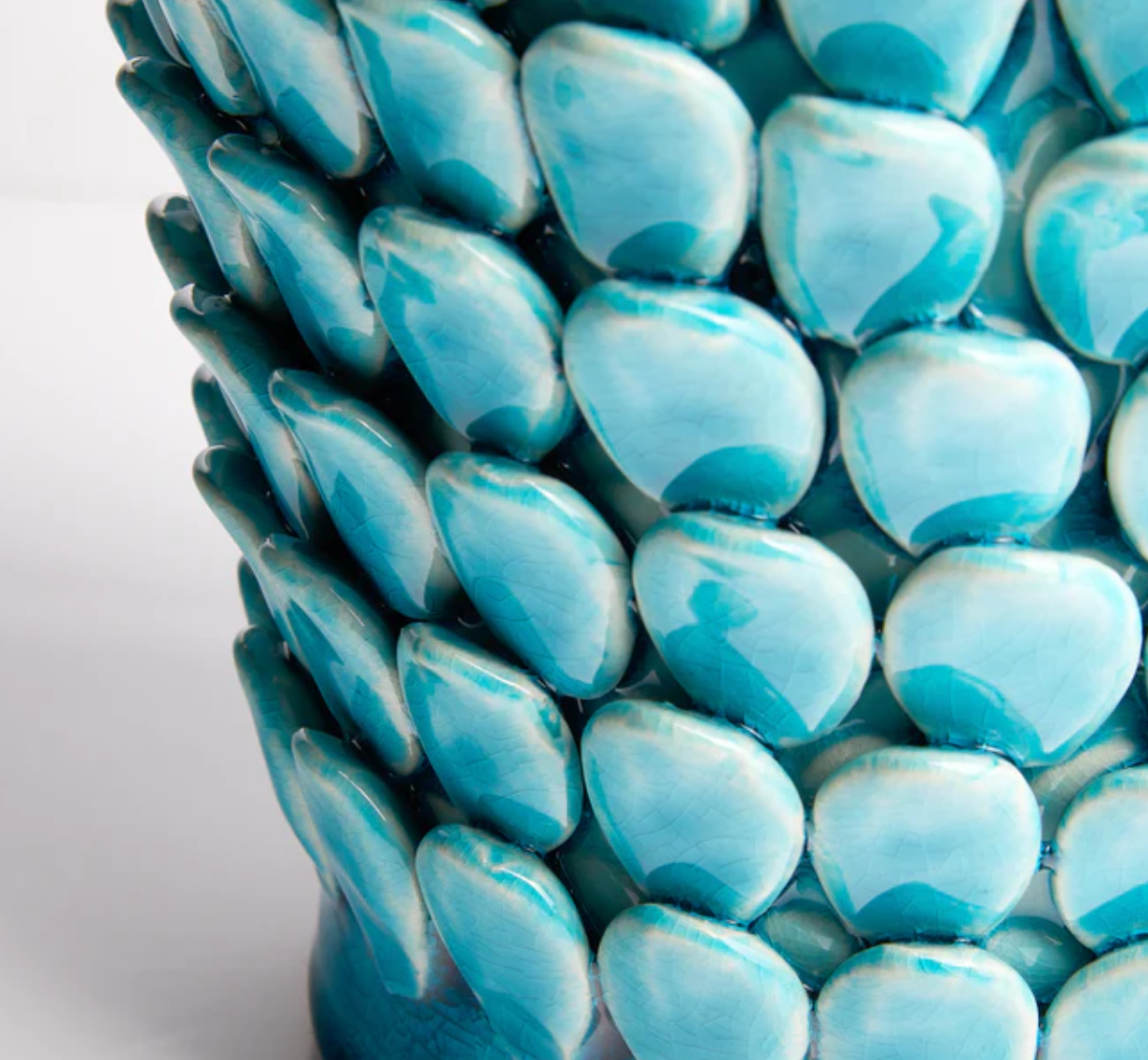 Aqua Artichoke Table Lamp