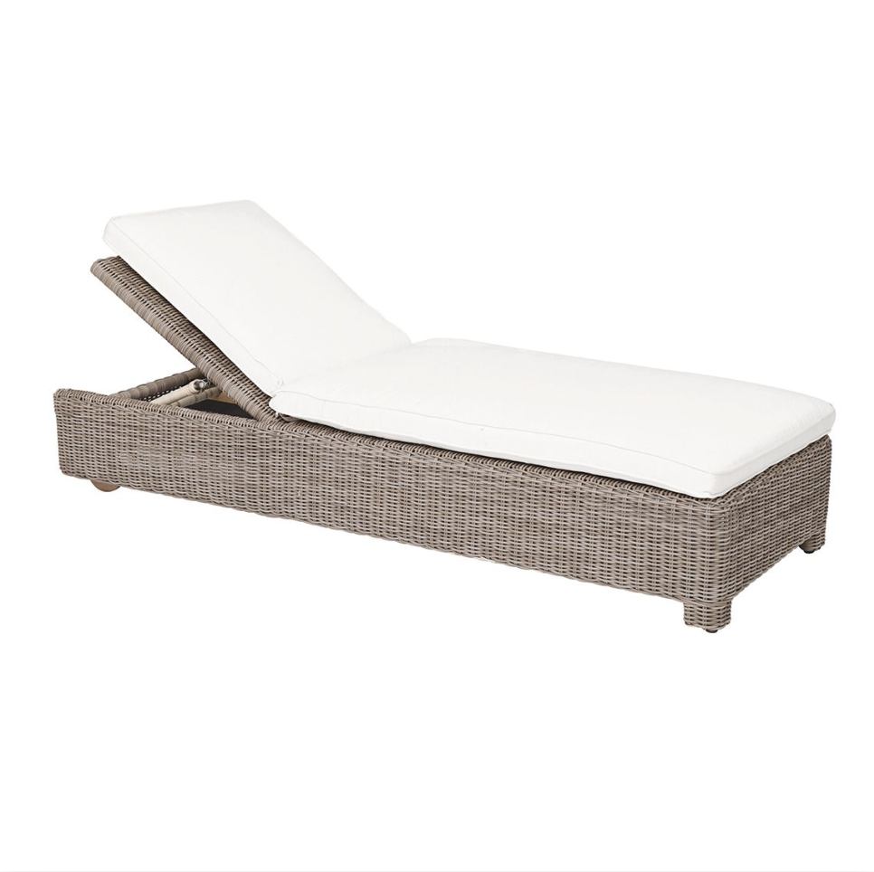 Hamptons Wicker Chaise Lounge