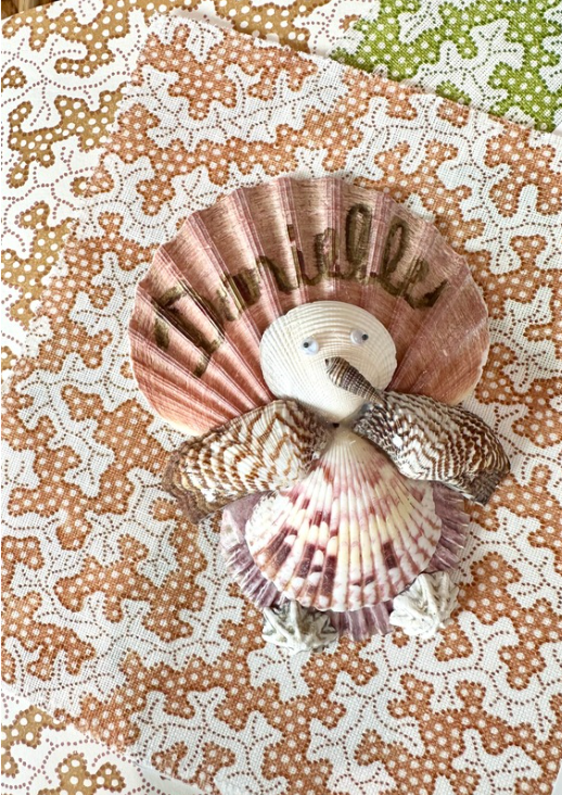 Shell Turkey Place Card/Table Setting