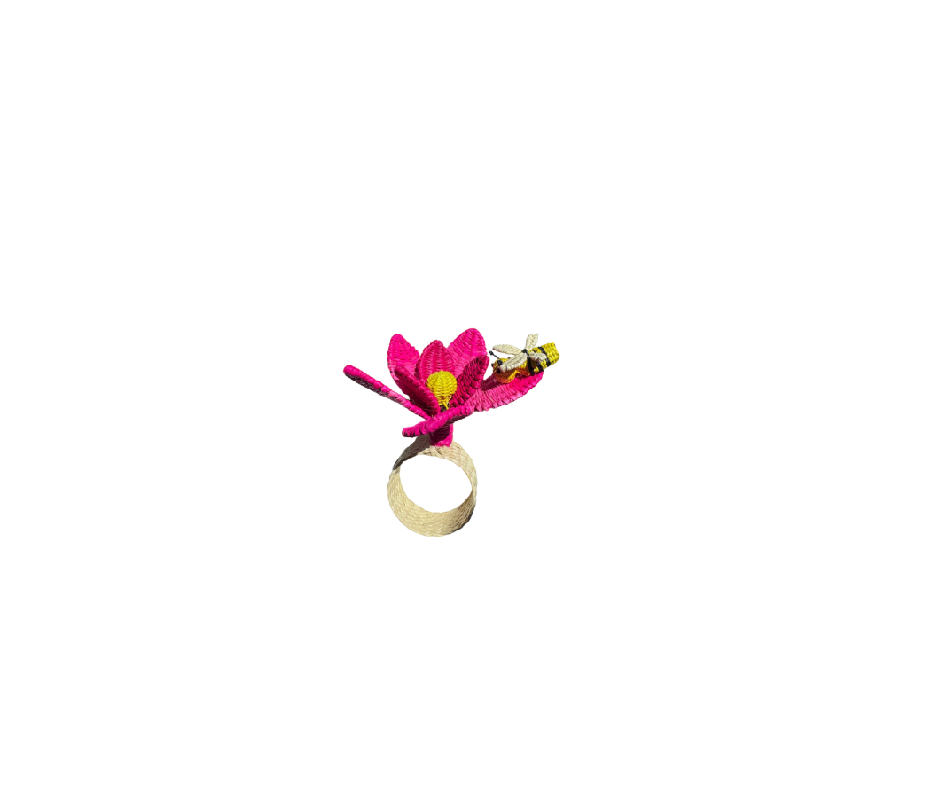 Set of 4, Bee in Bloom Napkin Ring