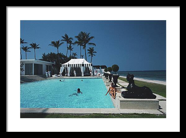 Molly Wilmots Pool by Slim Aarons